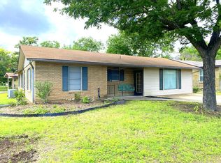 601 Milton St, Kerrville, TX 78028