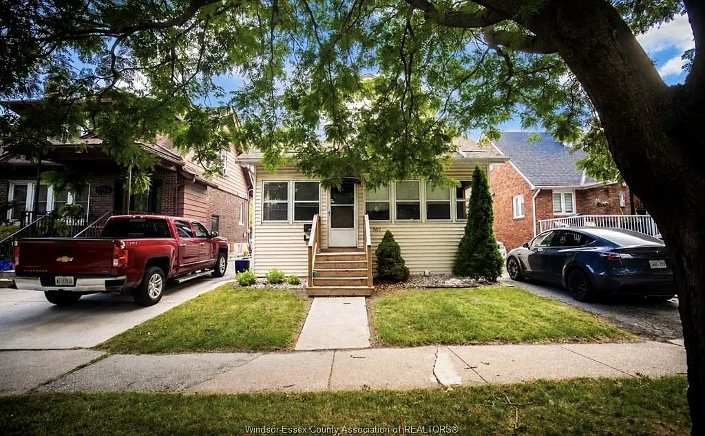 2 bed, $1,350 — Photo 1