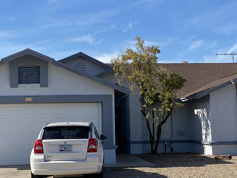 8565 W Tuckey Ln — Photo 15