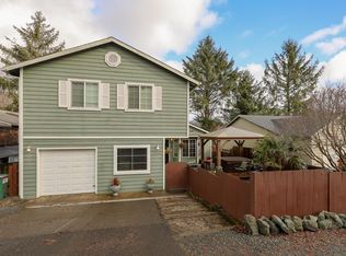 9955 6th St, Bay City, OR