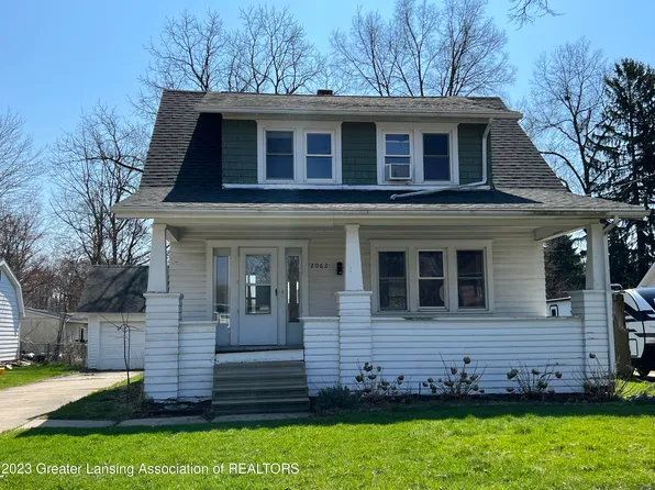 2062 Delhi St NE, Holt, MI 48842