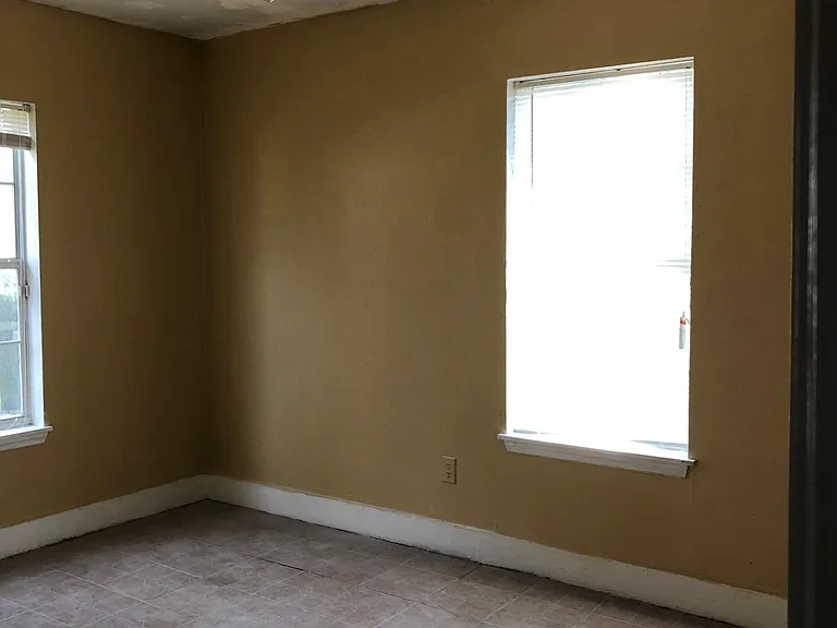 1724 Keith St — Photo 7