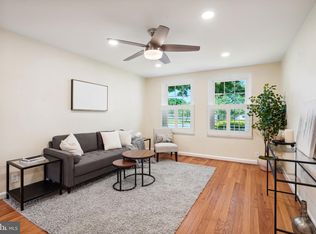 3361 S Wakefield St APT A2, Arlington, VA 22206