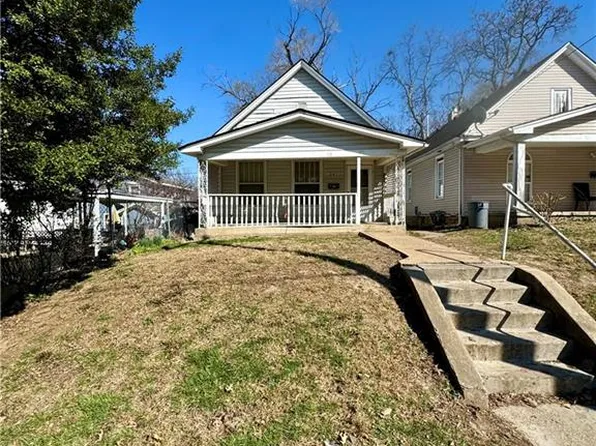 241 N 20th St, Kansas City, KS 66102