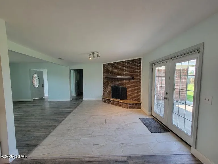 836 Miles Dr — Photo 11