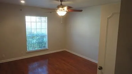 Second bedroom w/ closet