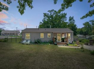 8301 Spring Valley Rd, Raytown, MO 64138