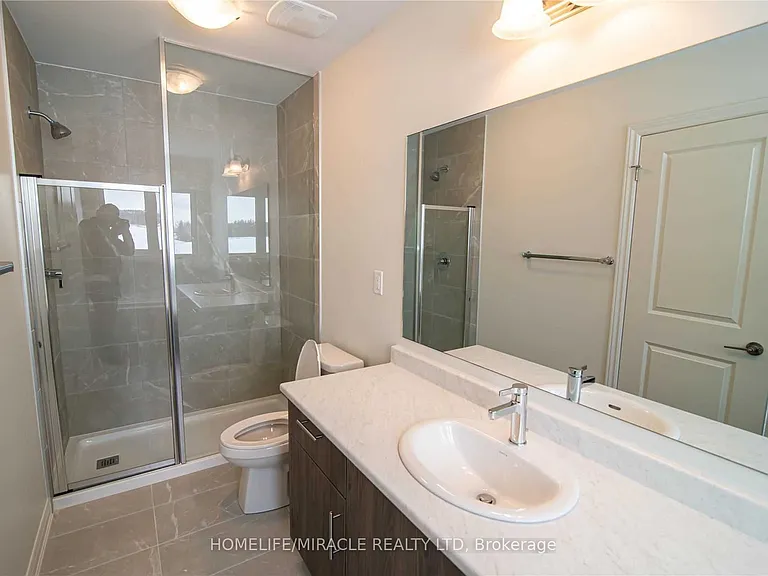 19 Greer St — Photo 10