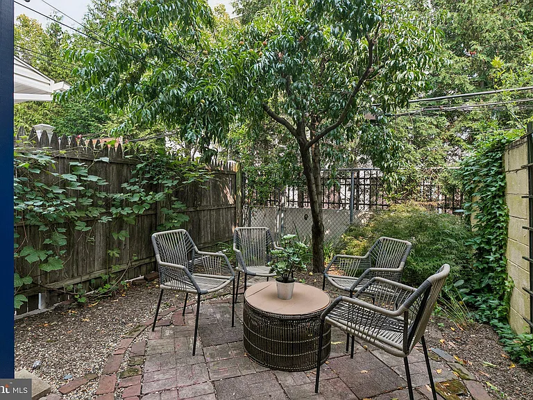 621 S Bambrey St — Photo 13