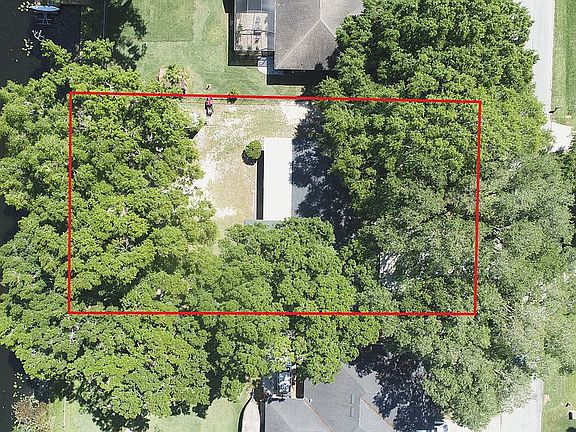 5th image of 3438 E Lake Dr