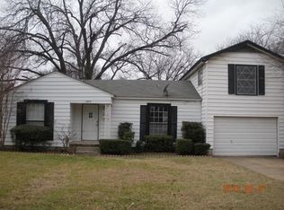 1825 Willow Rd, Carrollton, TX 75006