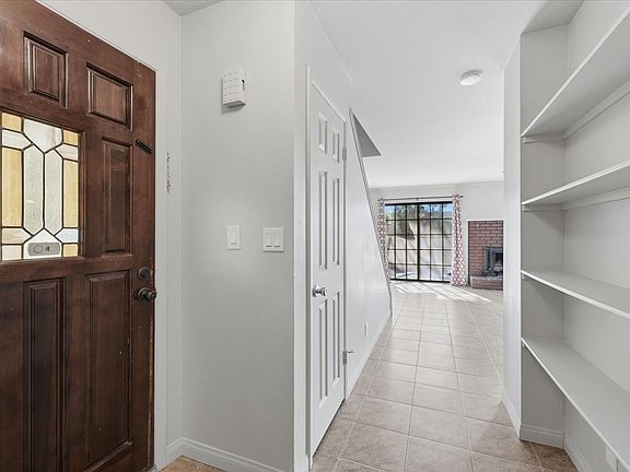 4th image of 3283 Dawnflower St #B-2