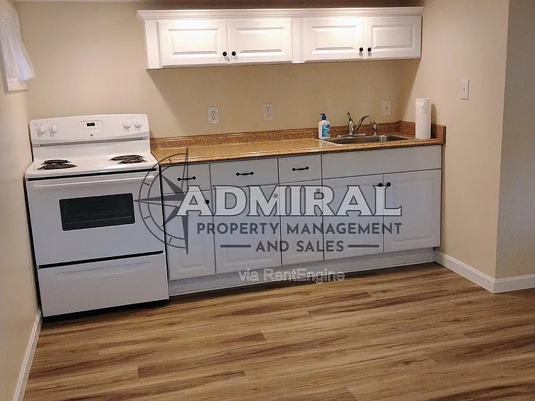 39 Kingsbury Dr #A — Photo 6