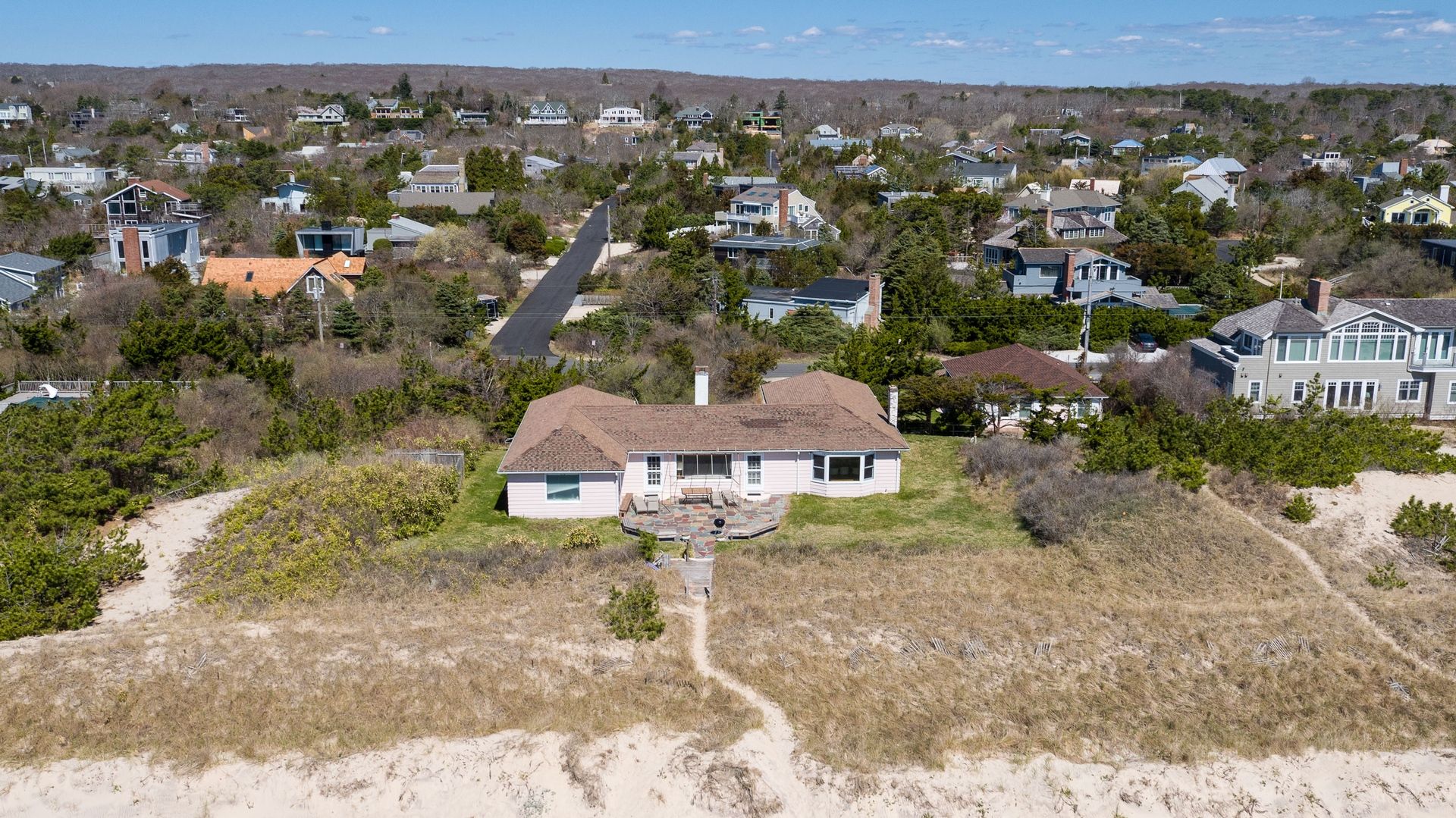 189 Marine Blvd, Amagansett, NY 11930 Out East