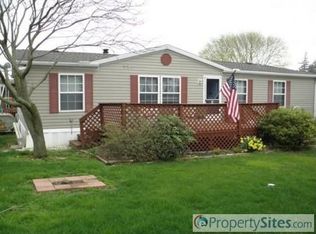 97 Lilly Dr, Ephrata, PA 17522