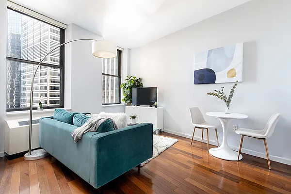 Rented by Compass | media 27