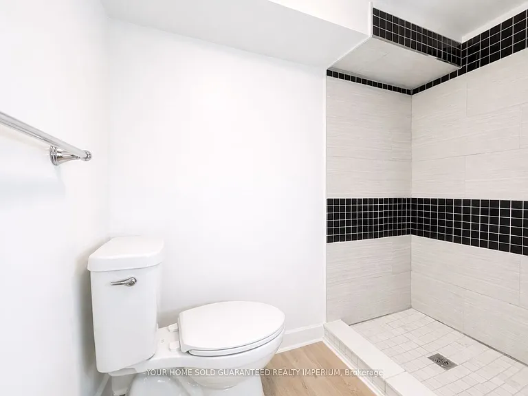 428 Thorold Rd #3 — Photo 10