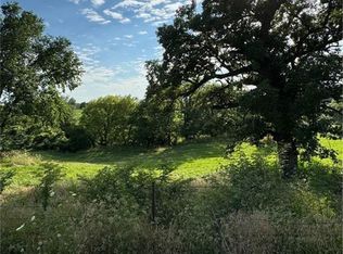 30105 Salem Rd, Weston, MO 64098