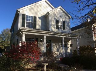 751 Manor Rd, Crystal Lake, IL 60014