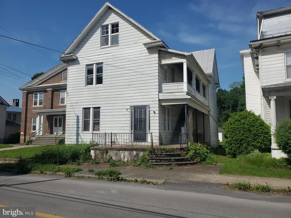 108 Penn St, Millheim, PA 16854