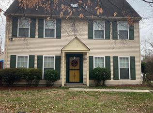 2412 Rosecroft Ct, Oxon Hill, MD 20745