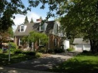 67 Norfolk Ave, Clarendon Hills, IL