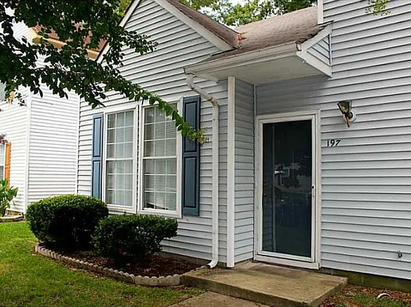 197 Lees Mill Dr, Newport News, VA 23608