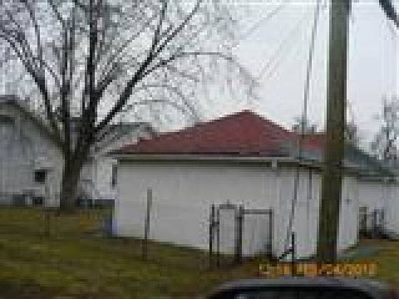 Garage - One car detached