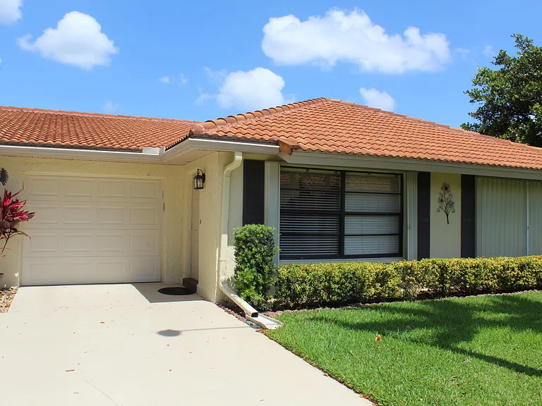 9940 Bauhinia Tree Way #B — Photo 1