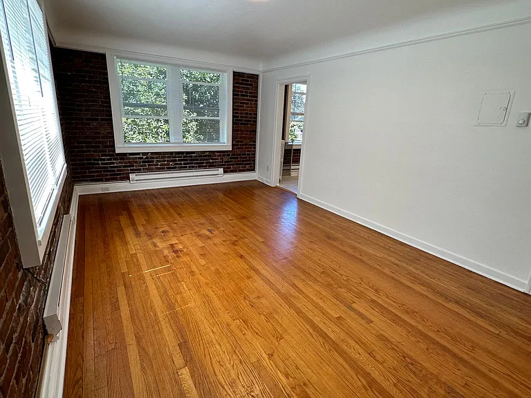 333 Summit Ave E #204 — Photo 17