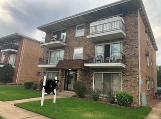 6033 Marshall Ave #1B, Chicago Ridge, IL 60415