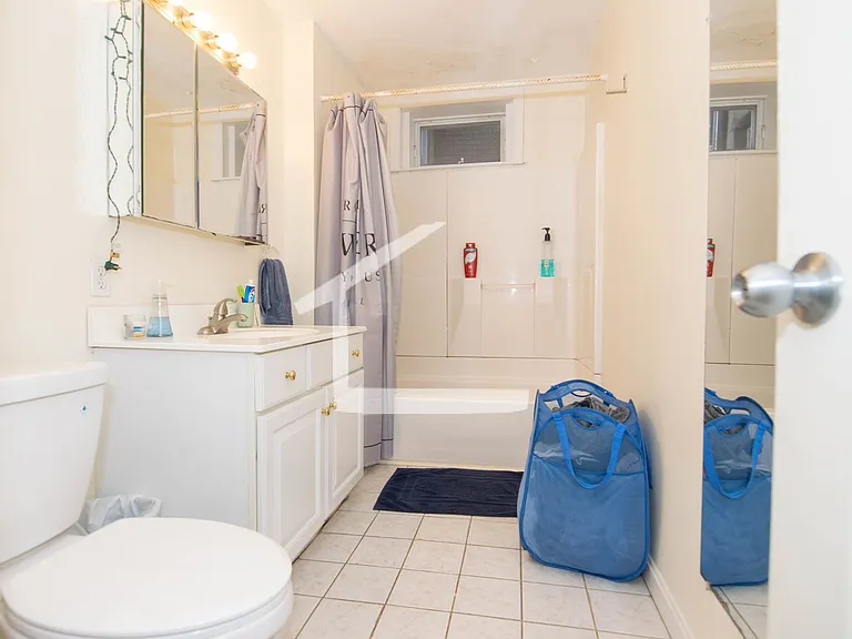 85 Gibbs St #2 — Photo 16