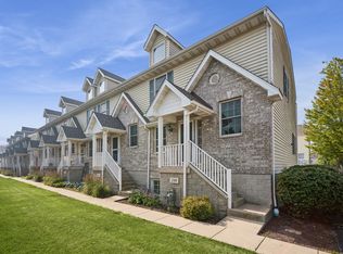 249 Judy Ln, Cortland, IL 60112