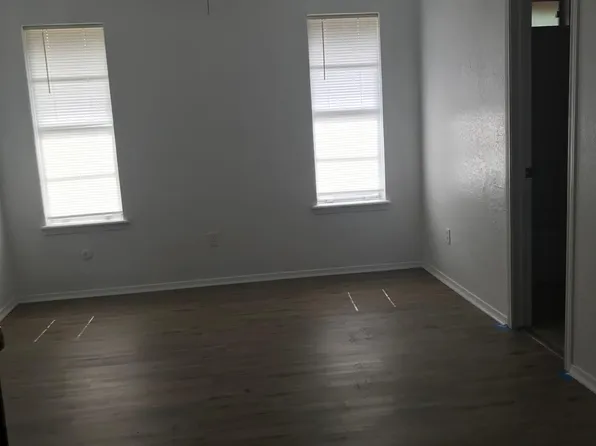 2813 Sage Brush Dr, Corpus Christi, TX 78410