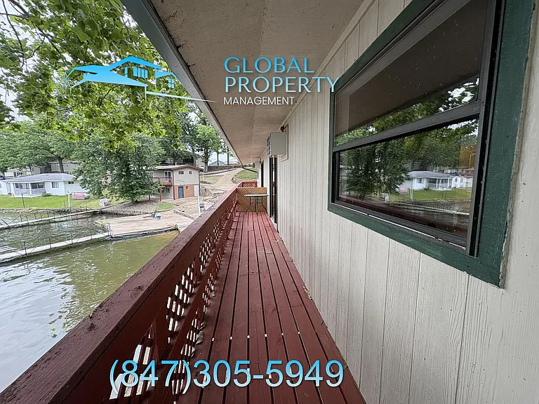 915 Shawnee Ct — Photo 14