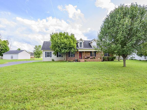 2nd image of 3029 Arthur Dr