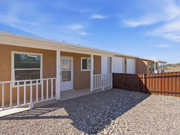 17 Ursula Dr, Belen, NM 87002