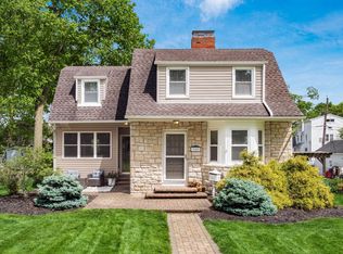 980 Woodhill Dr, Columbus, OH 43212