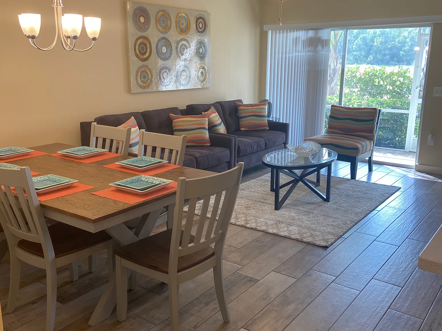 3 bed, 1151 sqft, $2,500 — Photo 2