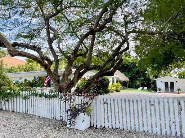 113 Key Heights Dr, Tavernier, FL 33070