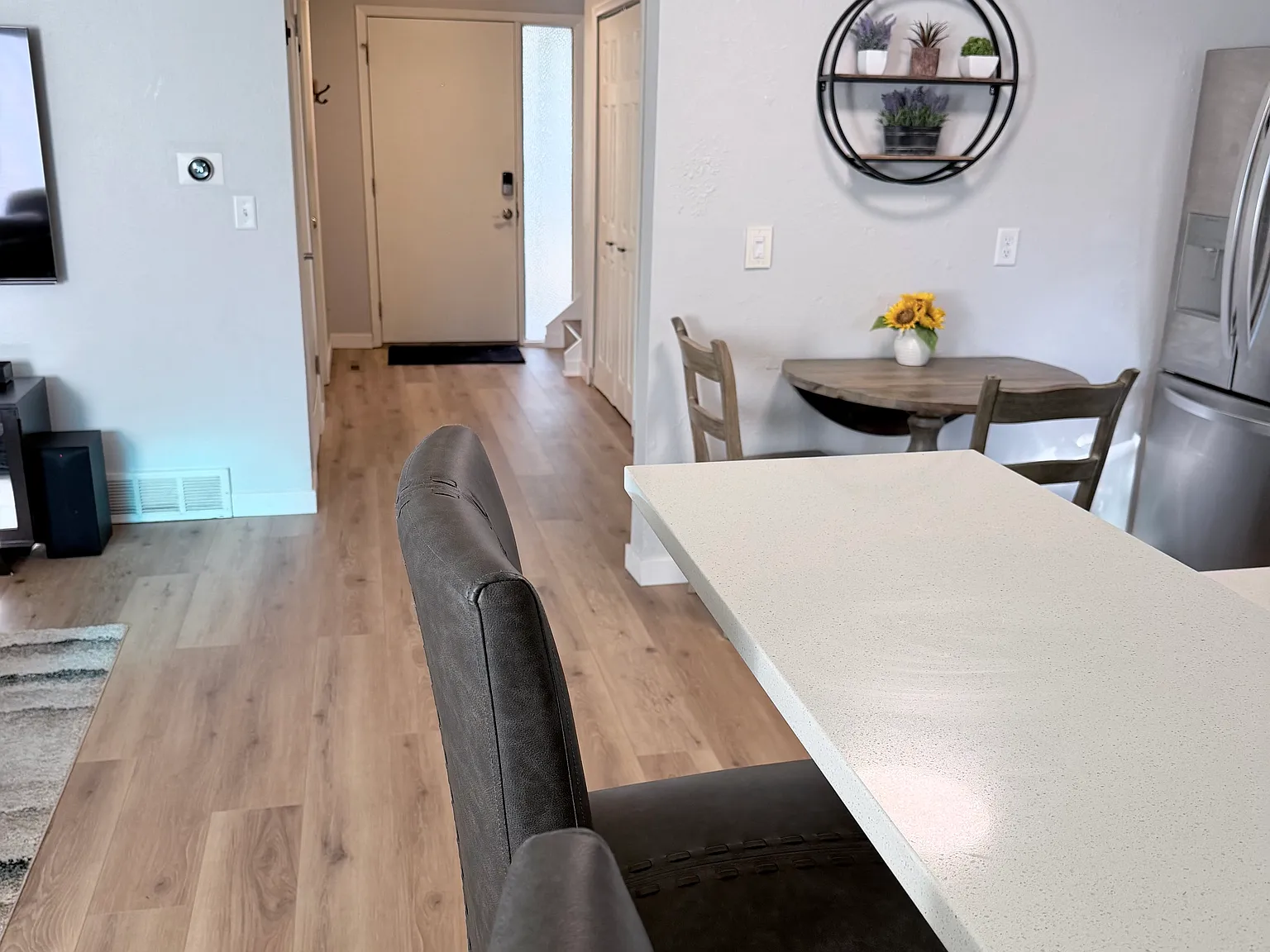 3850 Paseo Del Prado St — Photo 3