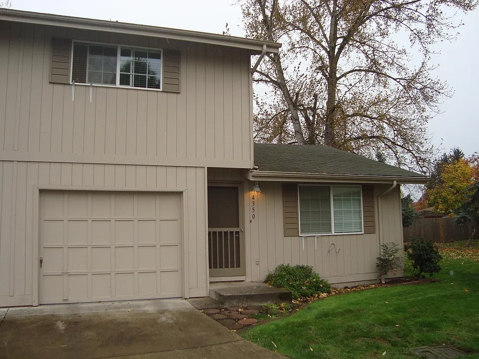 4350 Sean St