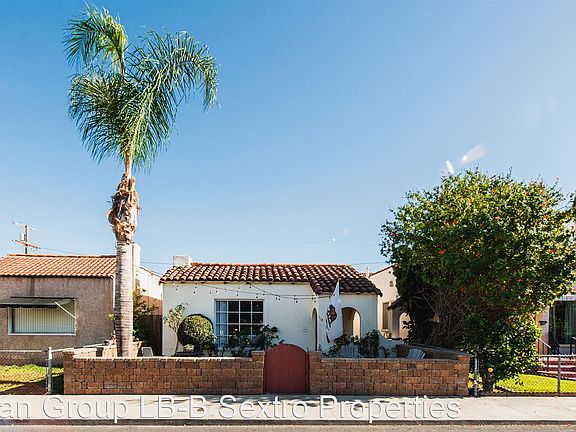 2nd image of 118 Corona Ave