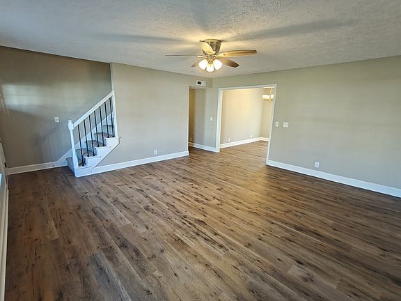 3rd image of 7406 Bermuda Dr