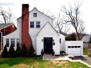 84 Coolidge Ave, Stamford, CT 06906