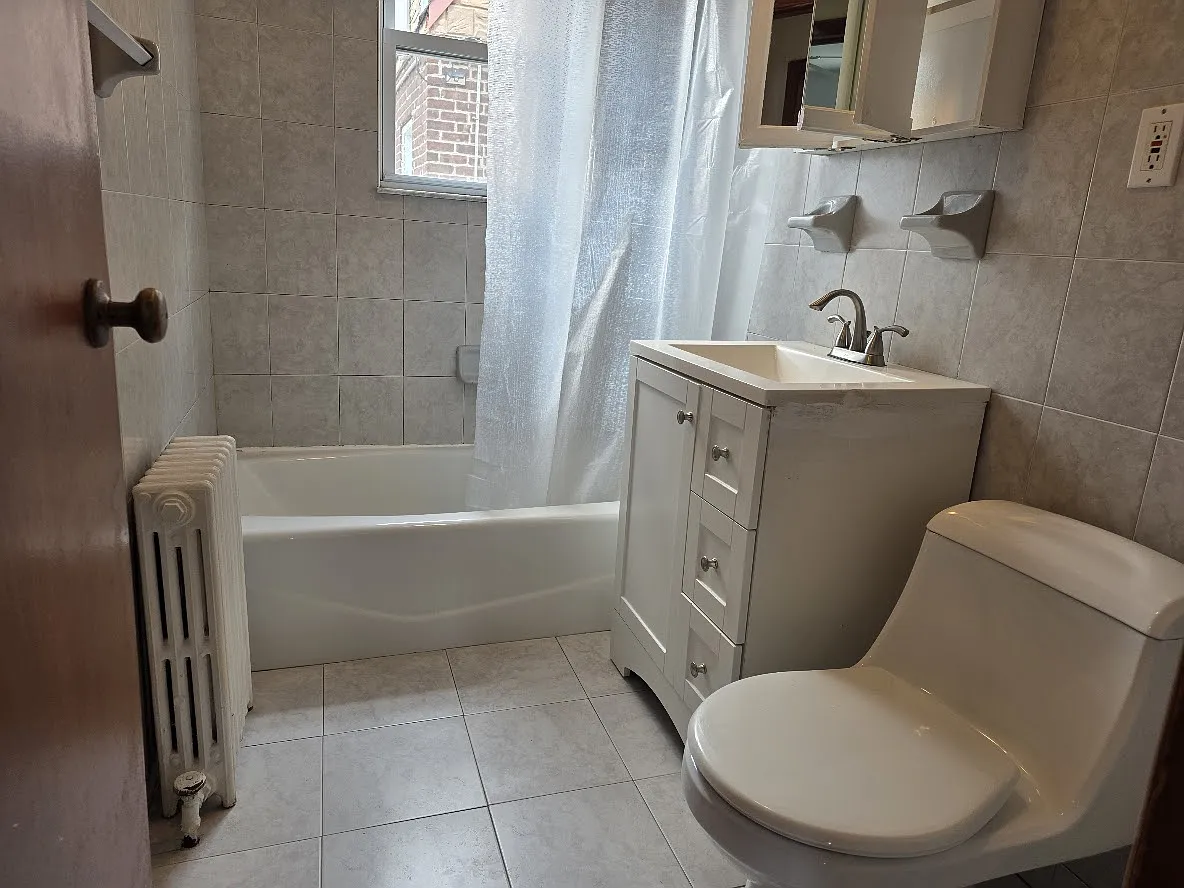 2 bed, 780 sqft, $2,500 — Photo 4