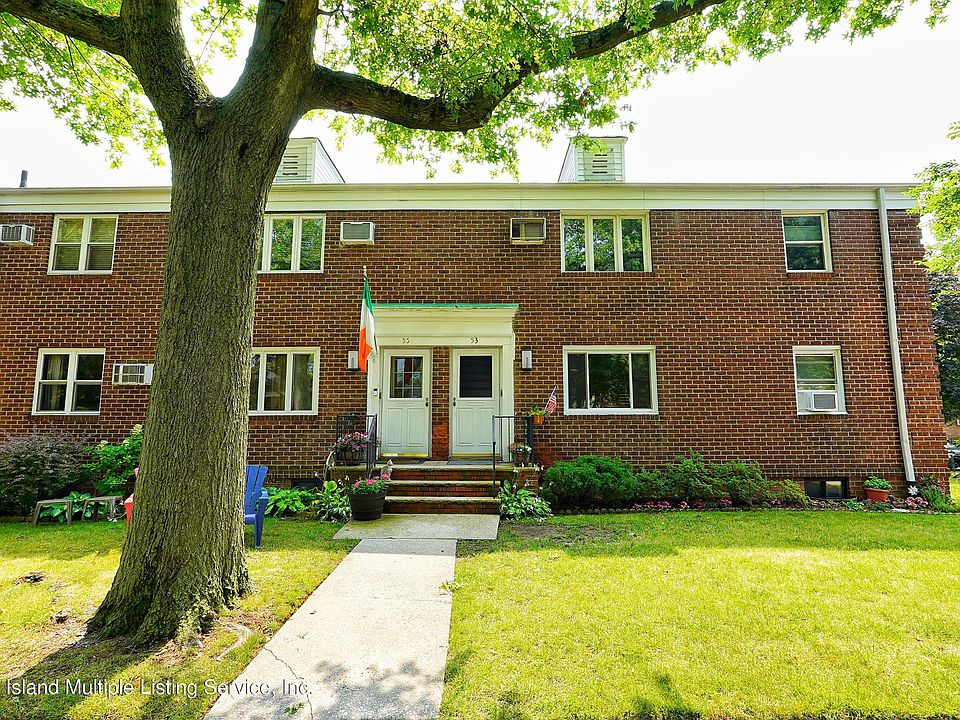 1st image of 55 Seth Ct