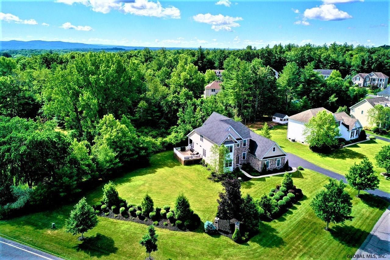 71 STONE CREST Drive, Mechanicville, NY 12118 Zillow