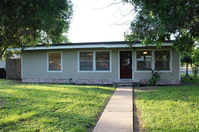 1st image of 706 E Jim Hogg Ave