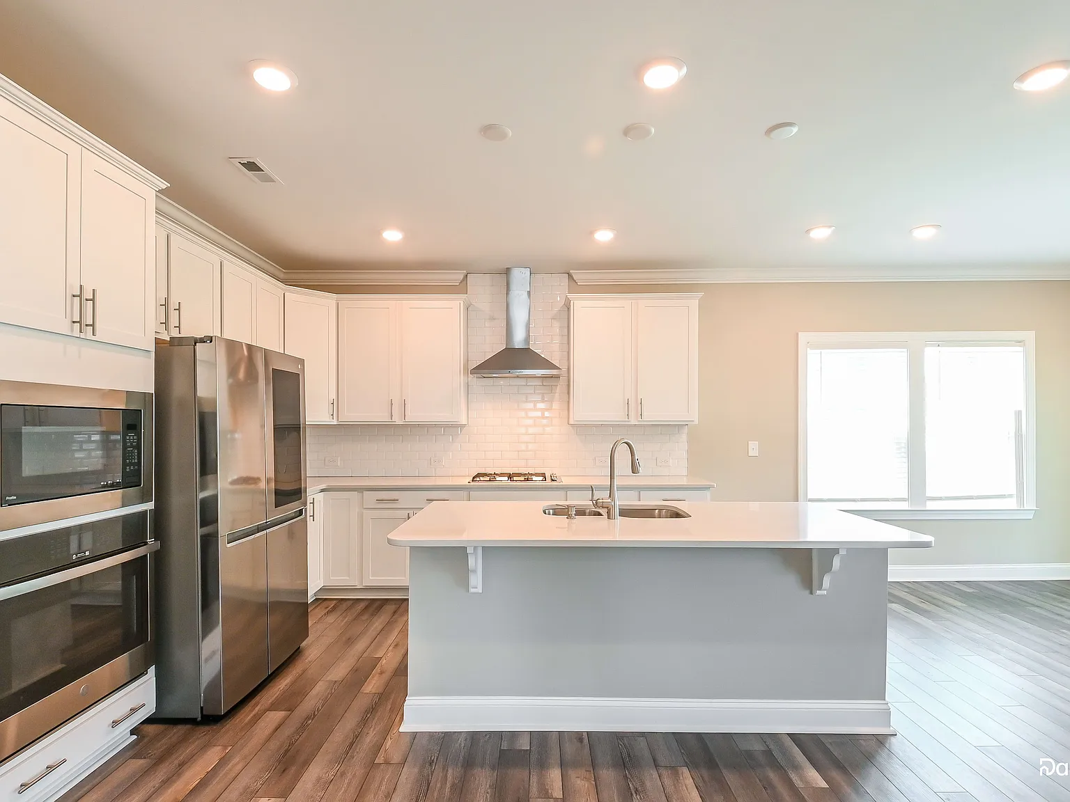 3 bed, 2.0 bath, 1798 sqft, $1,920 — Photo 4